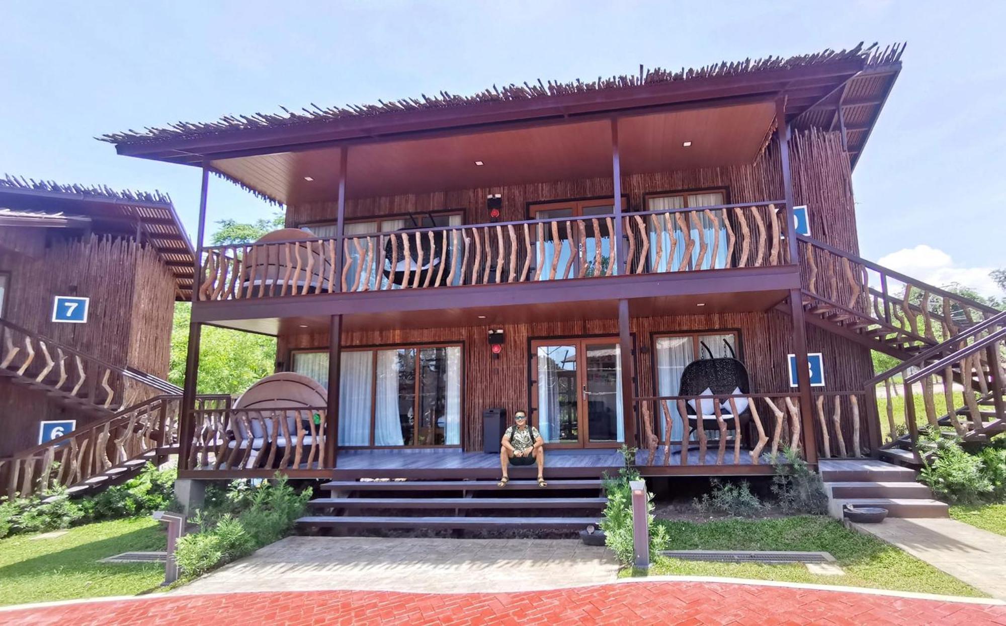 Crusoe Cabins Costa Azalea Samal Buitenkant foto
